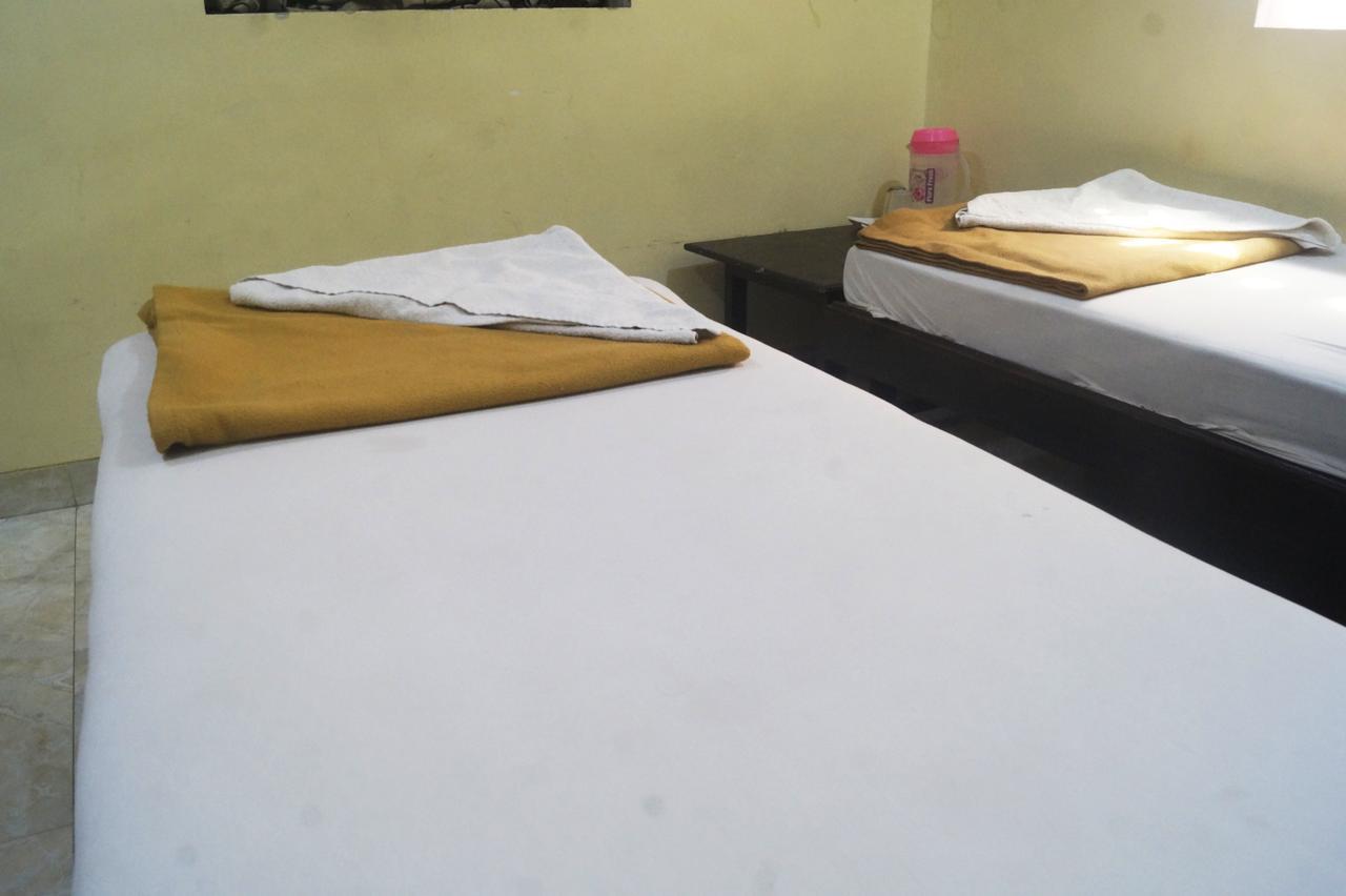 Hotel Zam Zam Palace 孟买 外观 照片